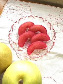 梨の甘煮〜しそジュース風味〜-レシピのメイン写真