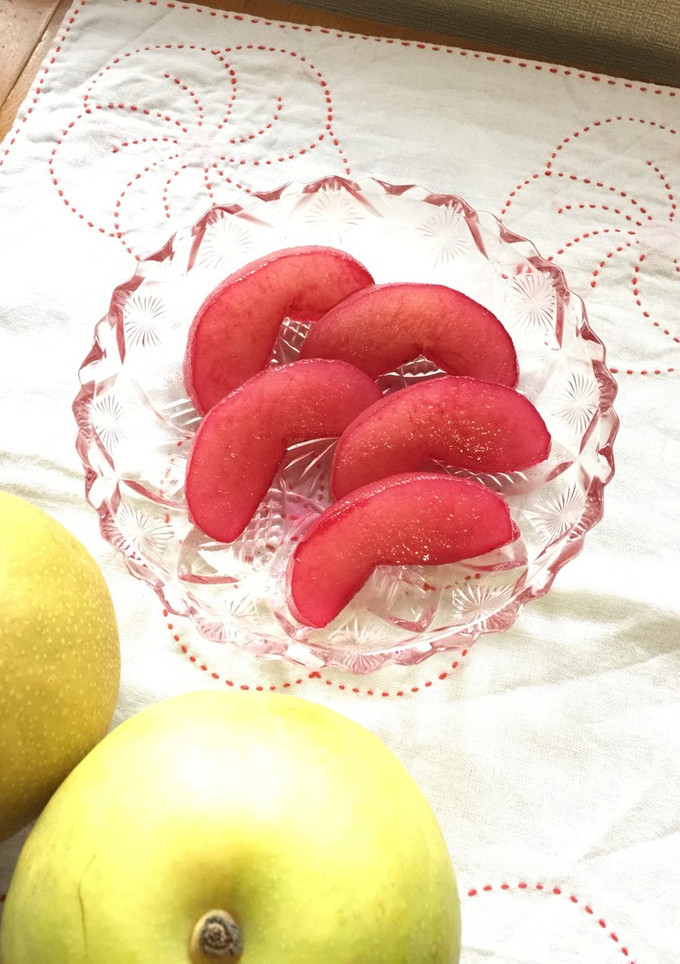 梨の甘煮〜しそジュース風味〜-レシピのメイン写真