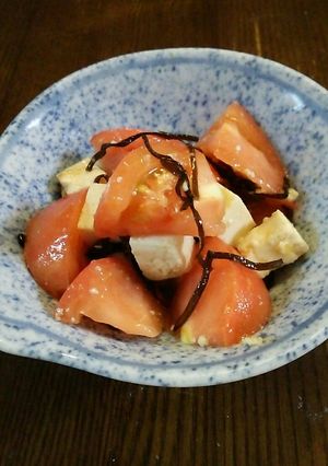 木綿豆腐とトマトの塩昆布合え-レシピのメイン写真