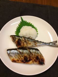 グリルでサンマの塩焼き-レシピのメイン写真