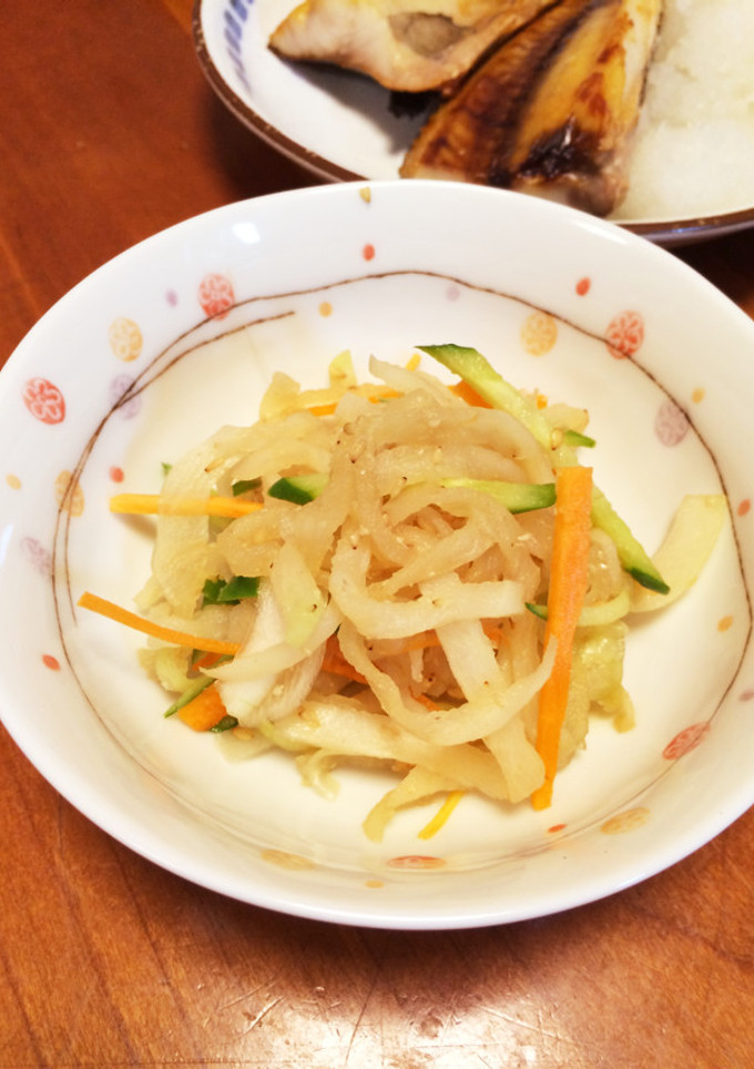 切干し大根と千切り野菜のゴマ酢和え-レシピのメイン写真