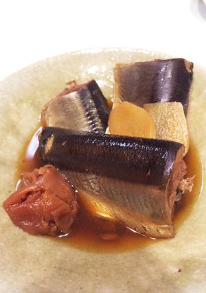 圧力鍋で骨までいけるっ！さんまの梅煮-レシピのメイン写真