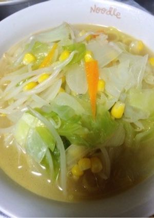 野菜味噌バターラーメンのスープ-レシピのメイン写真