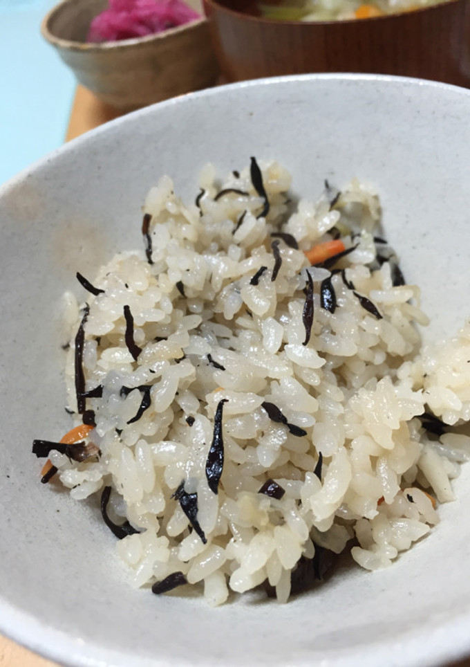 乾物でひじきと切干大根の炊き込みご飯-レシピのメイン写真