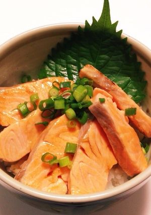 簡単！炙りサーモン丼☆-レシピのメイン写真