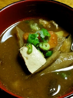 野菜いっぱいの豚汁-レシピのメイン写真