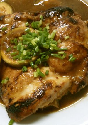 簡単！ステーキ♪ 鶏もも肉の かぼす焼き-レシピのメイン写真