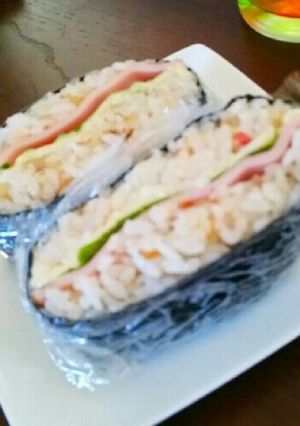 大葉とハムチーズのおかかかおにぎらず-レシピのメイン写真