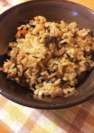 分量簡単炊き込みご飯-レシピのメイン写真