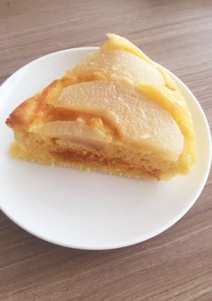 簡単☆梨と市販シュークリームのケーキ-レシピのメイン写真