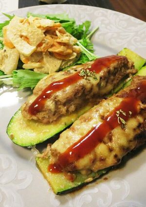 ハンバーグのズッキーニボード☆-レシピのメイン写真