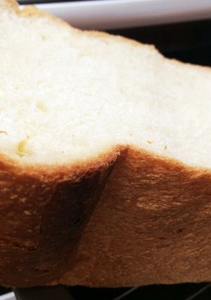 ほんのり甘い♪ふわふわ黒蜜食パン(HB)-レシピのメイン写真