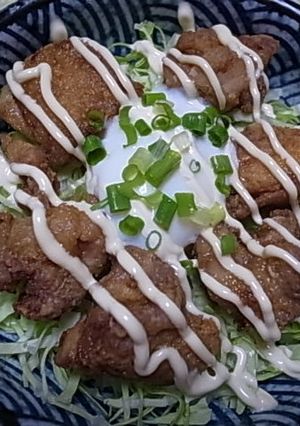 温泉卵のせ♪唐揚げ丼-レシピのメイン写真