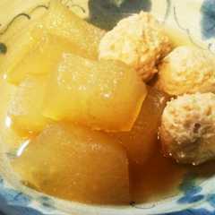 รูปของ 冬瓜と鶏団子の煮物