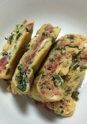 梅肉と大葉入り卵焼き-レシピのメイン写真