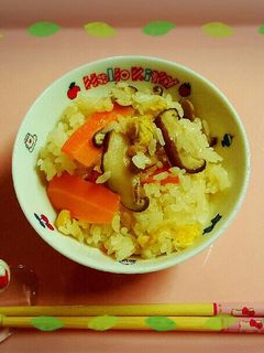 ♡おでんの残り汁で♪簡単炊き込みご飯♡-レシピのメイン写真