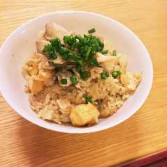 รูปของ 秋の味覚*塩糀できのこの炊き込みご飯