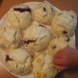 横から手が出る蒸しパン