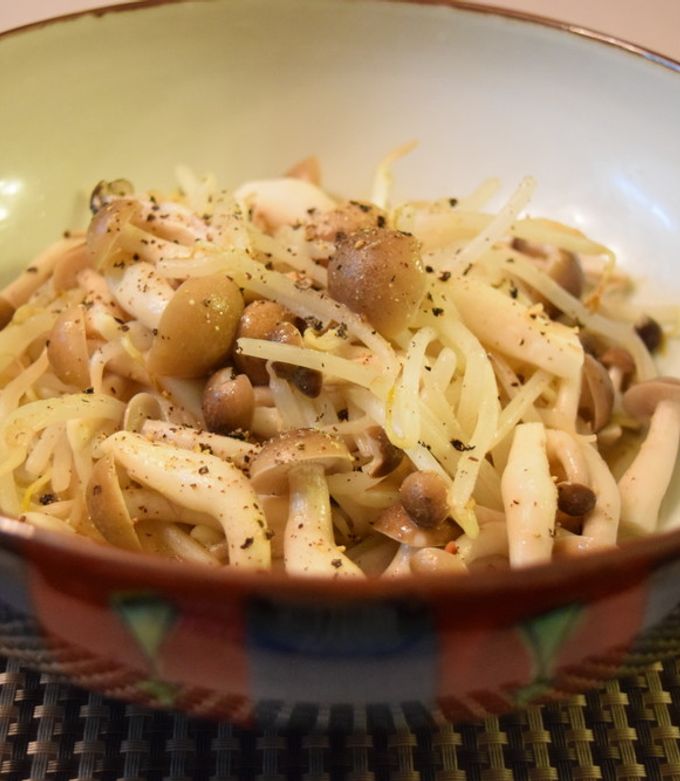 もやしとしめじの黒胡椒風味 by ukulele大好き 【クックパッド】 簡単