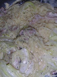 焼きそばDEカルボナーラ-レシピのメイン写真
