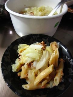 ワンポットパスタ♪キャベツの重ね煮ペンネ-レシピのメイン写真