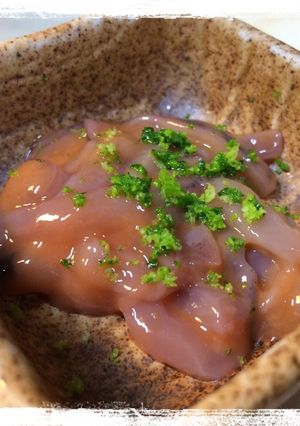 いかの塩辛に柚子皮散らし-レシピのメイン写真