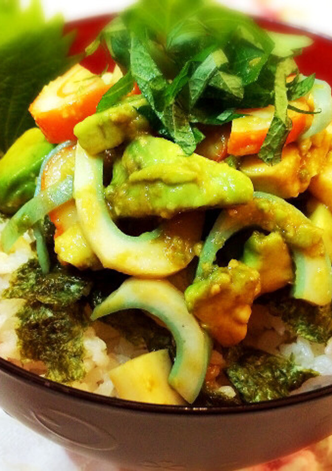 蒲鉾とアボカドの和風カクテル丼-レシピのメイン写真