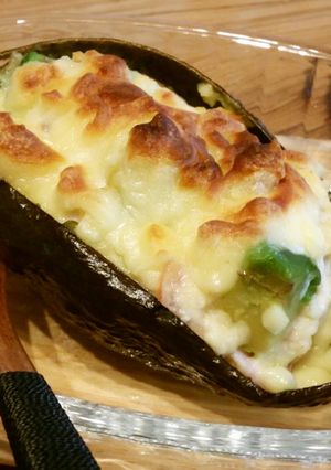 ポテサラとアボカドのココットグラタン-レシピのメイン写真
