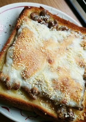 サクッ☆トロ♪のW食感の納豆トースト☆-レシピのメイン写真