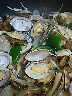 アサリとキノコの酒蒸し-レシピのメイン写真