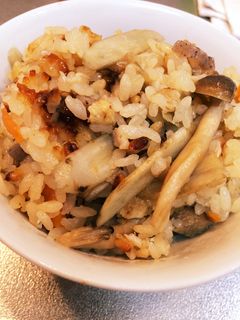 簡単!炊き込みご飯-レシピのメイン写真