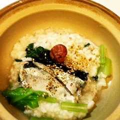 รูปของ 炊飯器でさんま粥