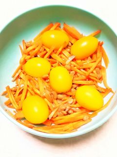 トマト納豆人参めんつゆサラダ-レシピのメイン写真