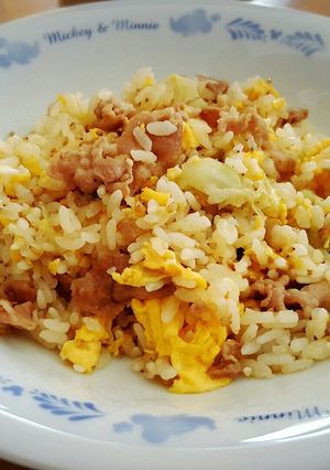 ＊豚肉とｷｬﾍﾞﾂの和風ﾁｬｰﾊﾝ＊-レシピのメイン写真
