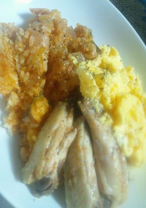 骨付きチキンの炊き込みチキンライス♪-レシピのメイン写真