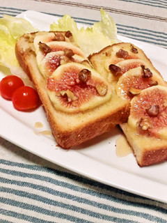 いちじく胡桃トースト♪-レシピのメイン写真