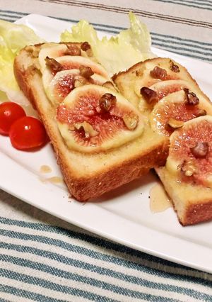 いちじく胡桃トースト♪-レシピのメイン写真