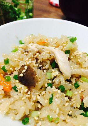 手羽元でうまみたっぷり！炊き込みご飯-レシピのメイン写真