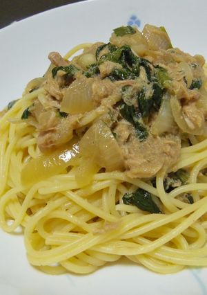 簡単♪玉ねぎ×ツナ♡にんにくパスタ-レシピのメイン写真