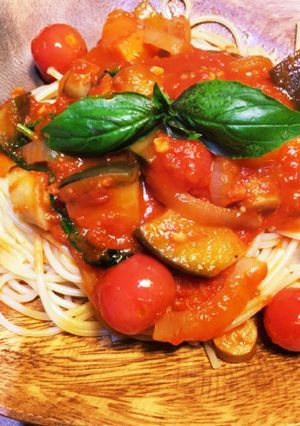 夏野菜のトマトソースパスタ-レシピのメイン写真