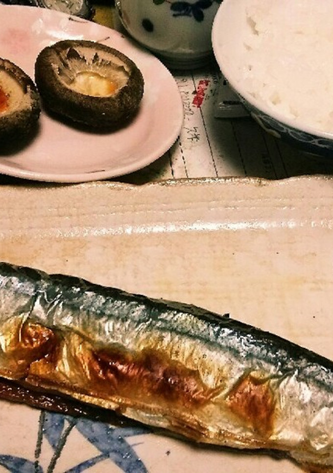 秋刀魚の塩焼きと炙りシイタケ-レシピのメイン写真