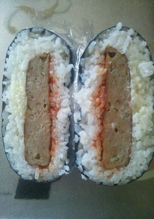 旦那のランチ♪ハンバーグのオニギラズ♪-レシピのメイン写真