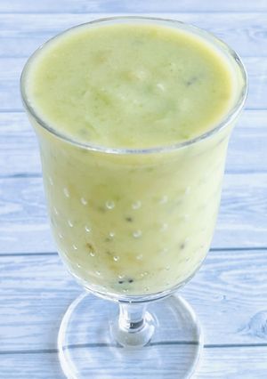 バナナとキウイとアボカドのスムージー🍹-レシピのメイン写真
