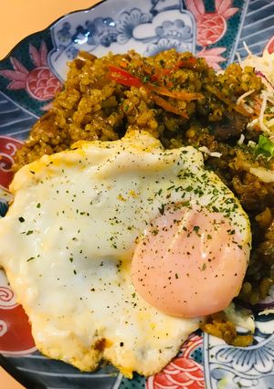 のこりのカレーで●月見ドライカレー-レシピのメイン写真