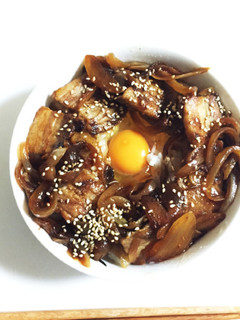 簡単 甘辛ガッツリ豚バラ丼-レシピのメイン写真