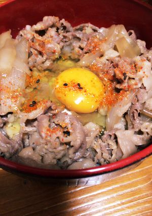 麺つゆで簡単にお肉柔らか牛丼-レシピのメイン写真