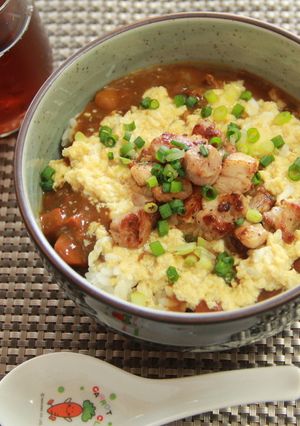 一度に二度美味しい♪親子カレー丼-レシピのメイン写真