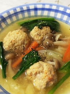 ☆にんじん入り肉団子☆とキャベツのスープ-レシピのメイン写真
