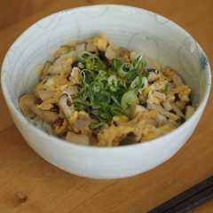 รูปของ いろいろキノコ丼