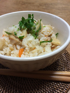 簡単美味しい炊き込みご飯-レシピのメイン写真